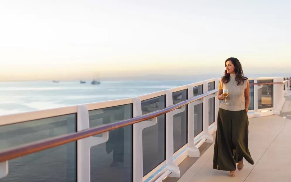 RSSC, Seven Seas Grandeur, Pool Deck 6.jpg